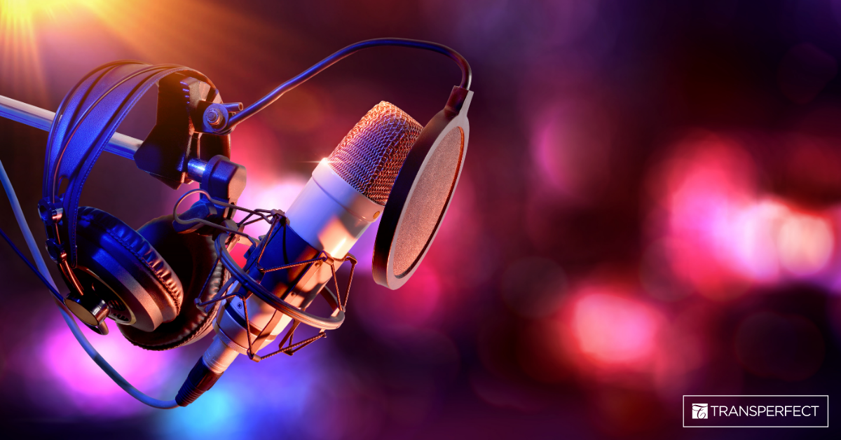 Headphones & Audio Recorder